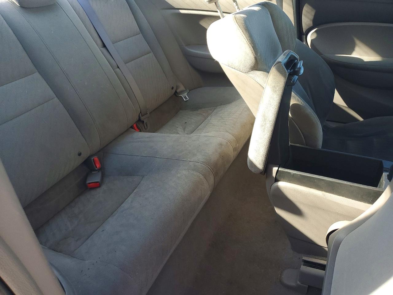 2011 HONDA CIVIC LX photo 19