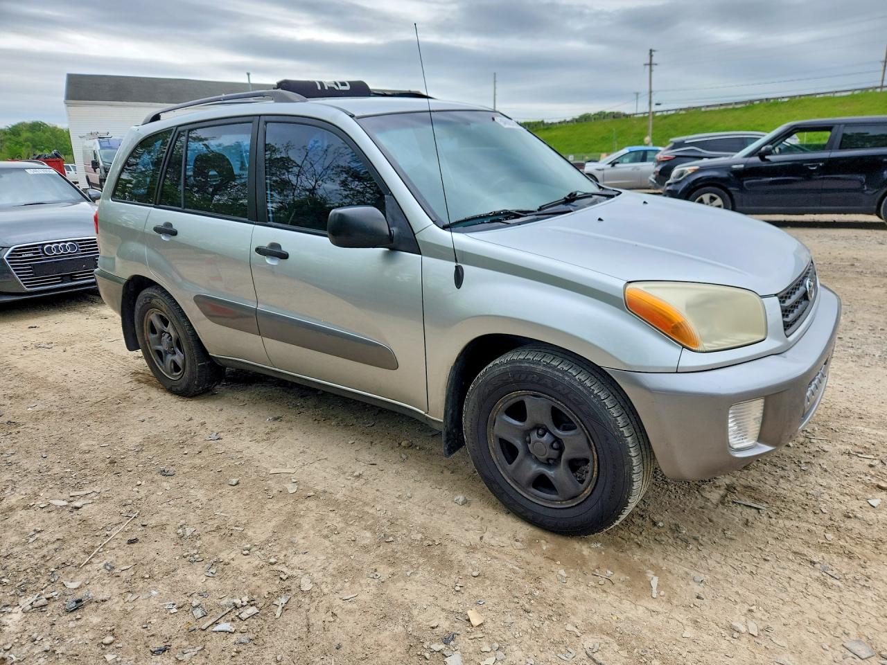 2003 TOYOTA RAV4 BASE photo 10