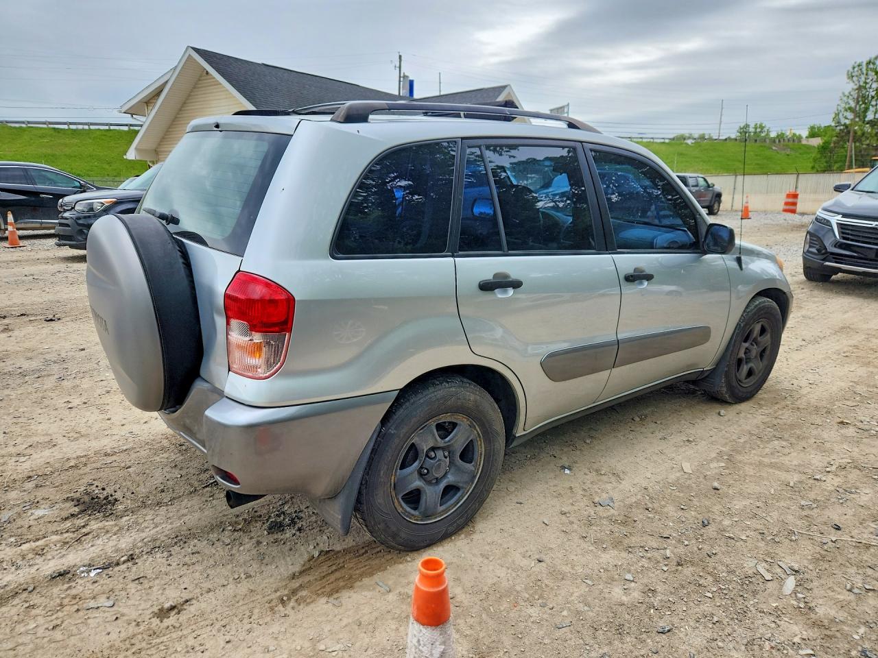 2003 TOYOTA RAV4 BASE photo 7