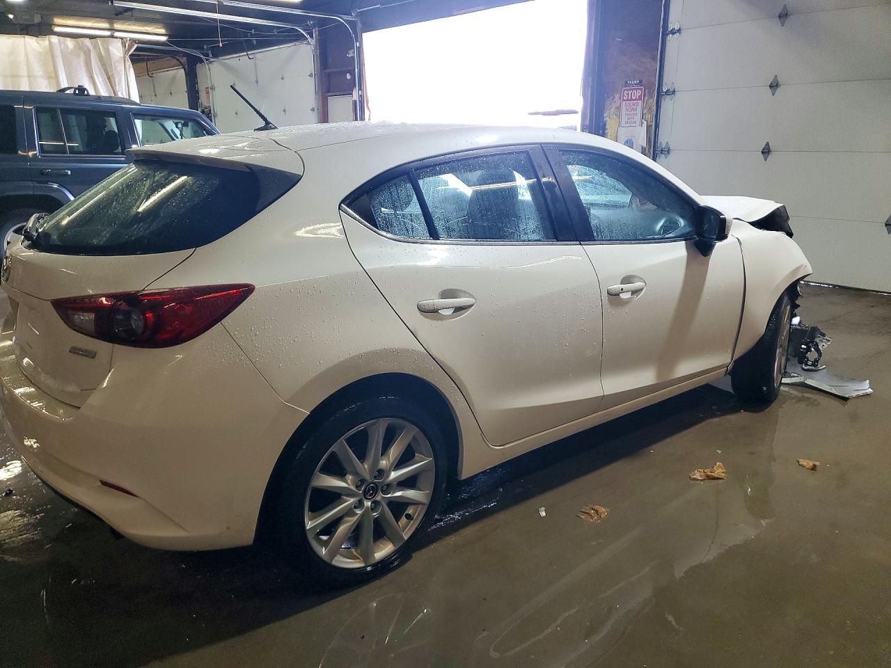 2017 MAZDA 3 TOURING photo 7
