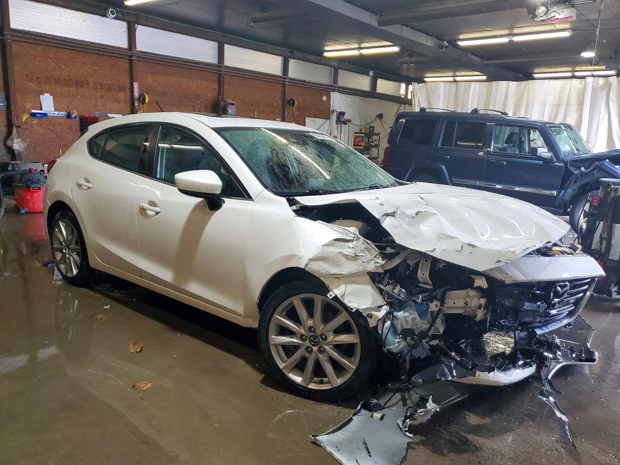 2017 MAZDA 3 TOURING photo 10
