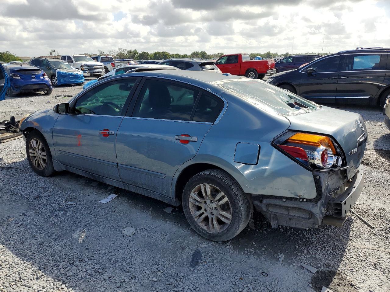 2012 NISSAN ALTIMA photo 2