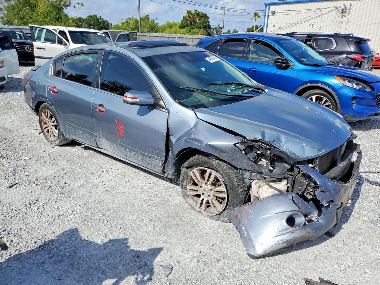 2012 NISSAN ALTIMA photo 4