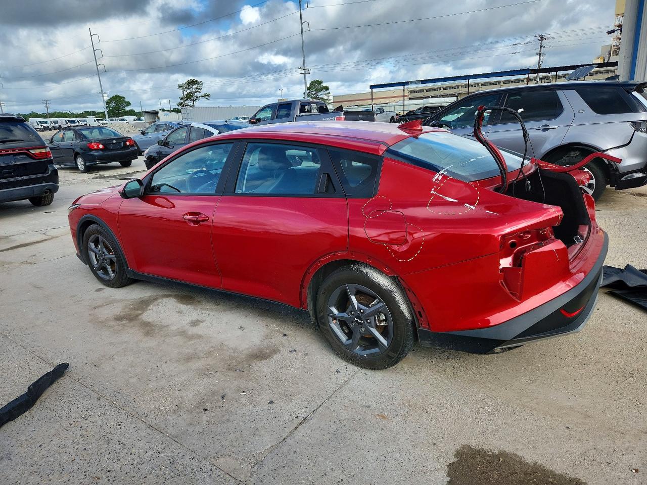 2025 KIA K4 LXS photo 2