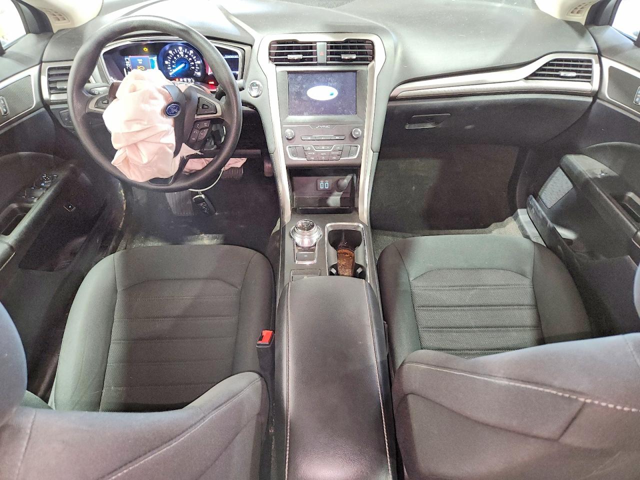 2020 FORD FUSION SE photo 15