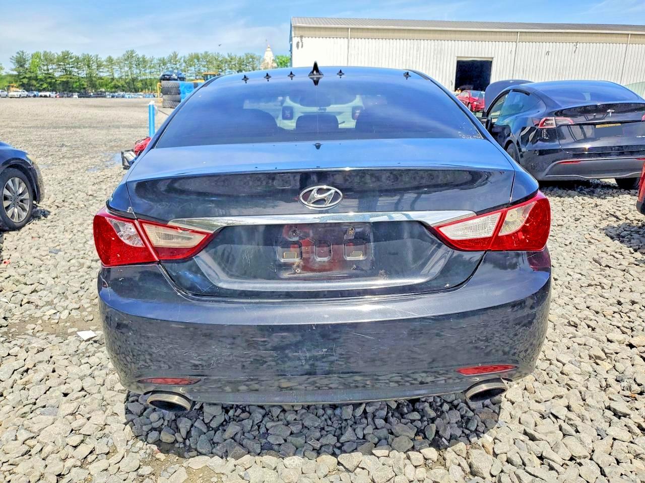 2011 HYUNDAI SONATA SE 2.0T photo 11