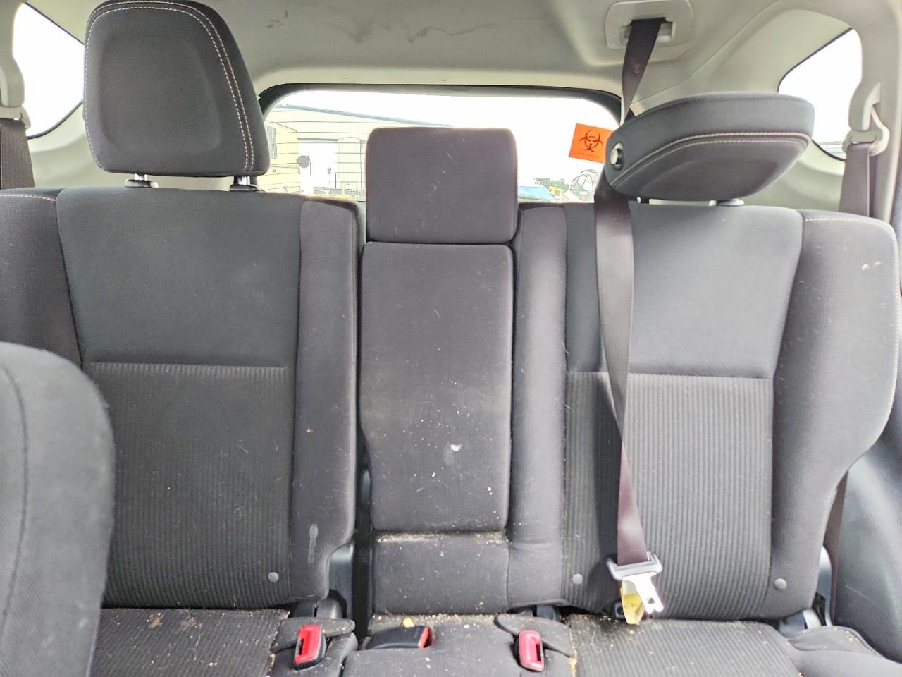 2014 TOYOTA RAV4 XLE photo 19