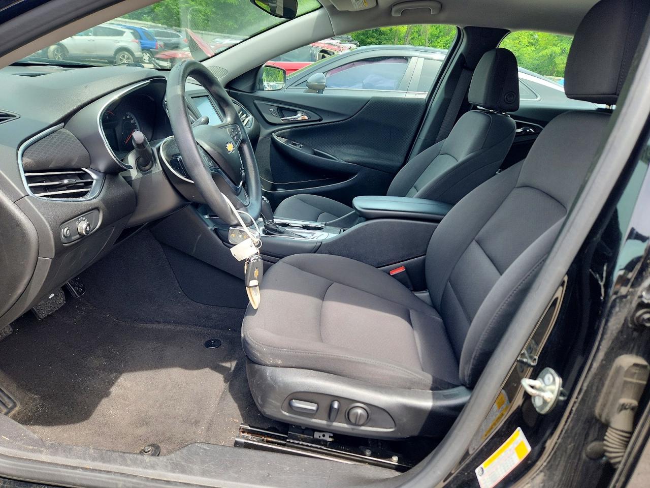 2018 CHEVROLET MALIBU LT photo 13
