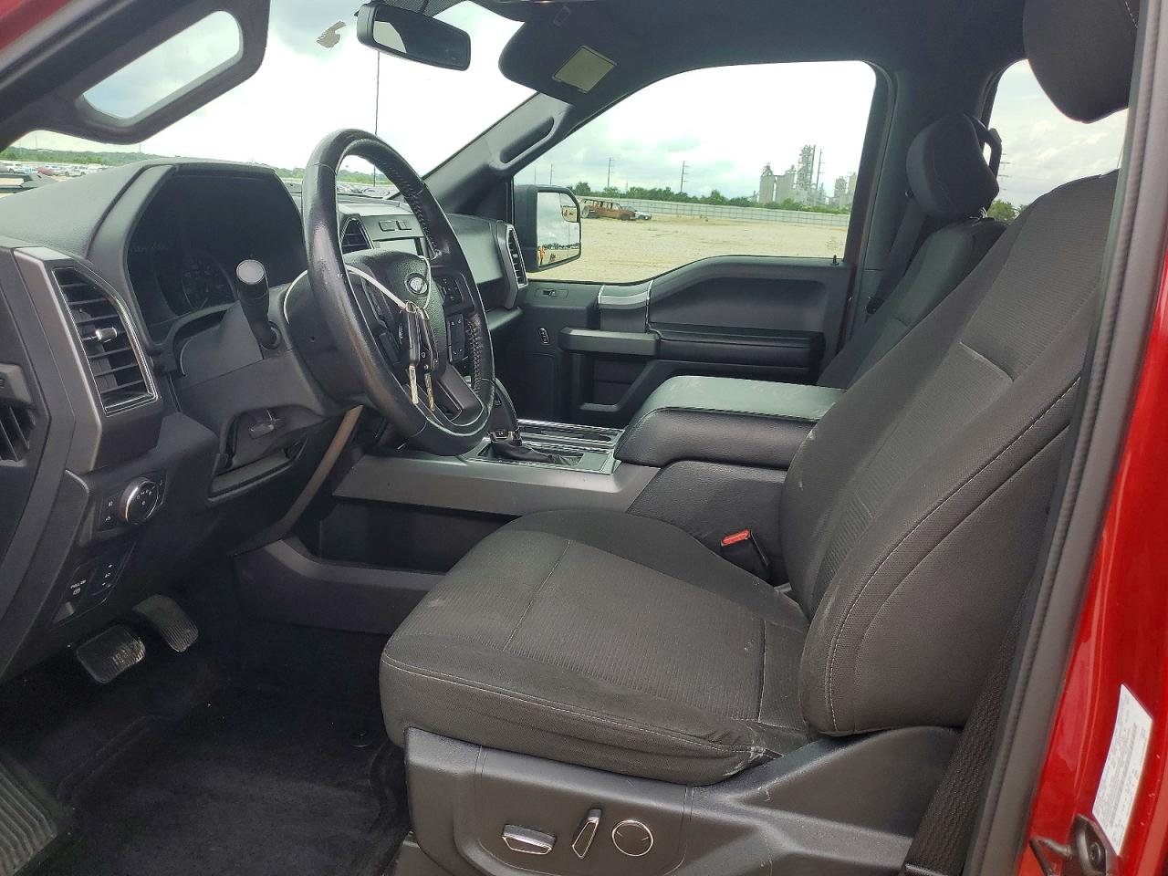 2017 FORD F150 SUPERCREW photo 13