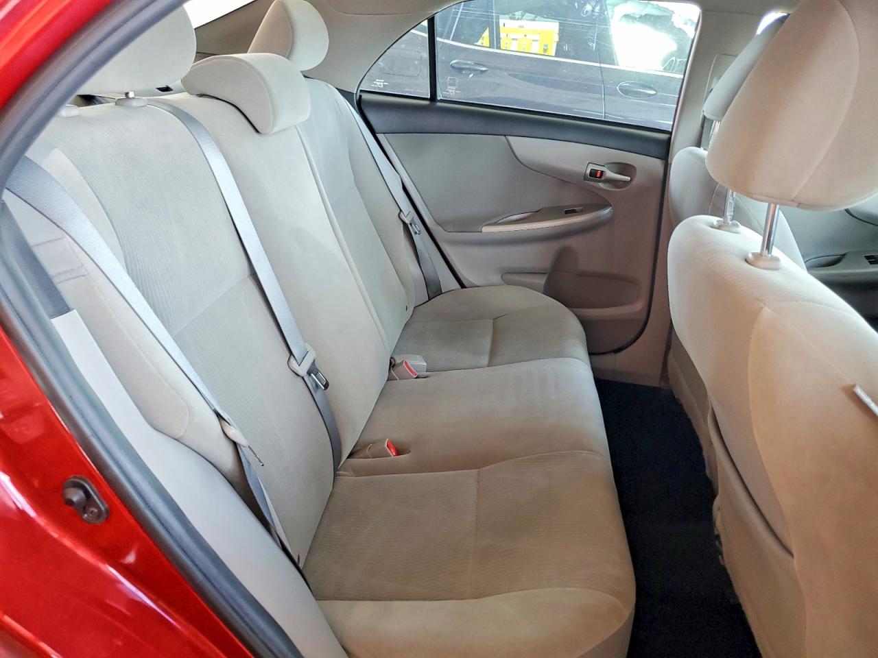 2012 TOYOTA COROLLA LE photo 19