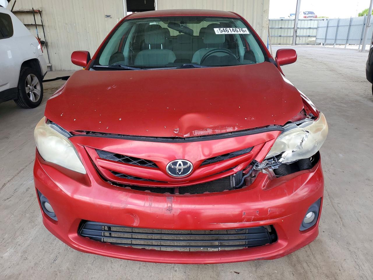 2012 TOYOTA COROLLA LE photo 9