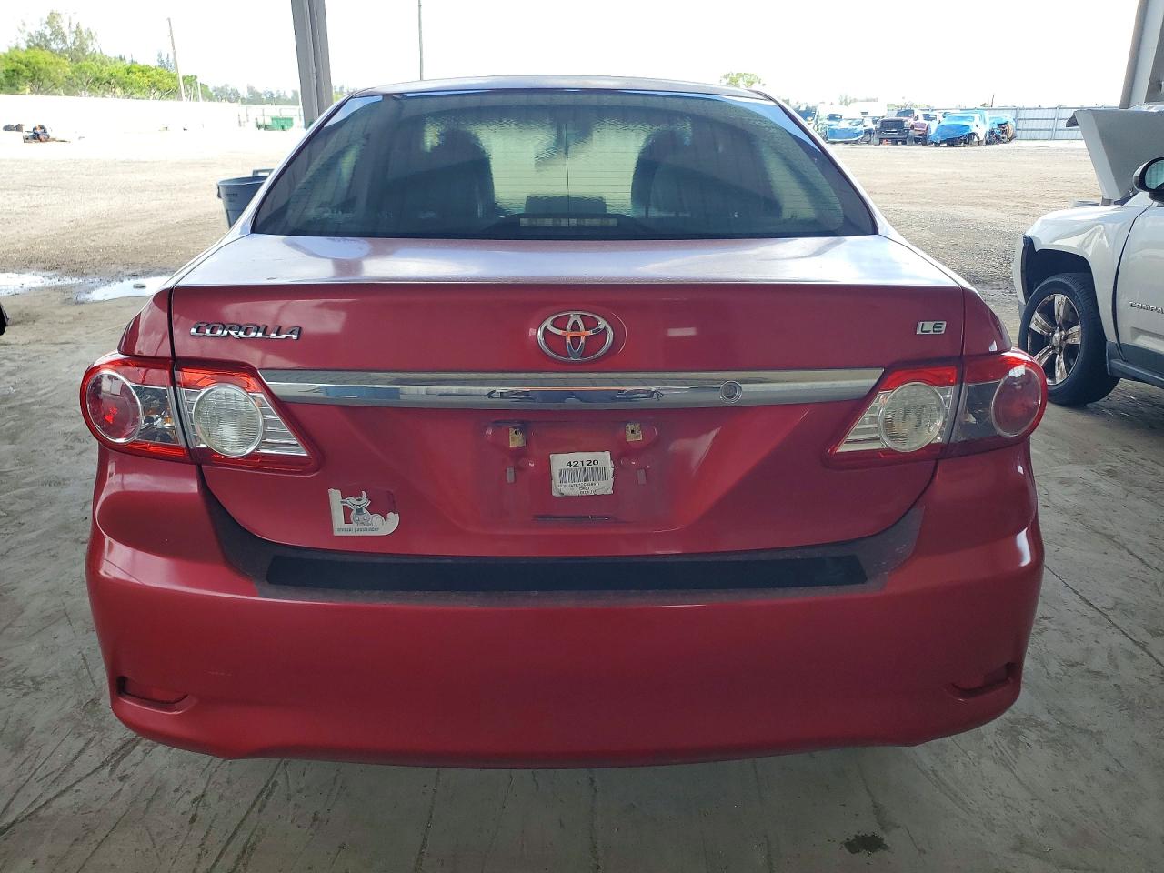 2012 TOYOTA COROLLA LE photo 11