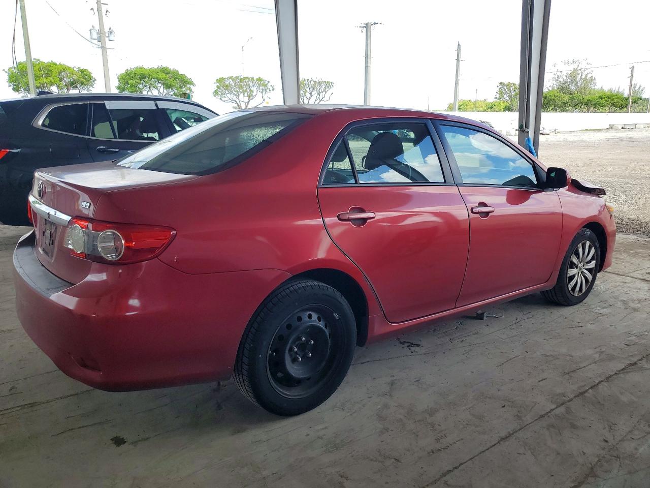 2012 TOYOTA COROLLA LE photo 5