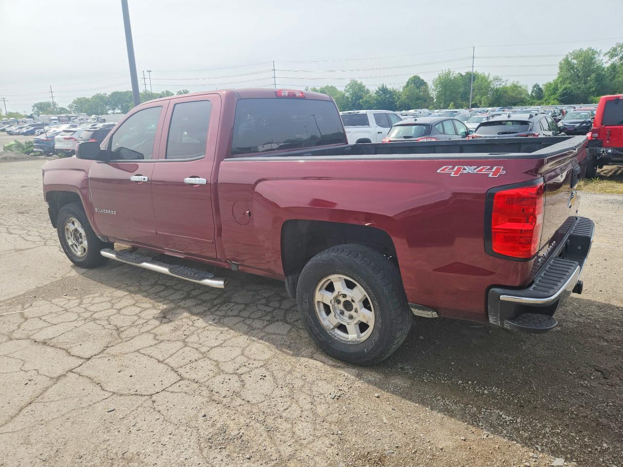 2016 CHEVROLET SILVERADO K1500 LT photo 3