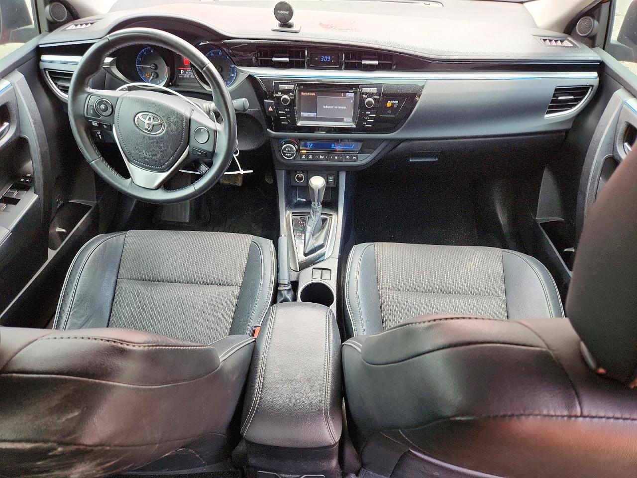 2014 TOYOTA COROLLA S PLUS photo 22