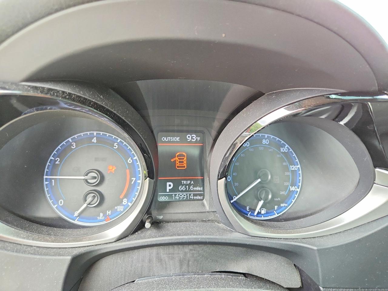 2014 TOYOTA COROLLA S PLUS photo 25