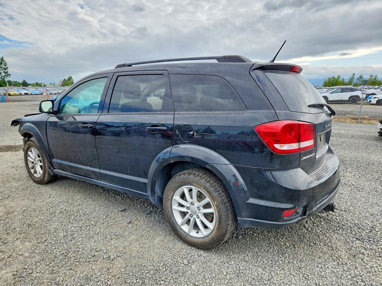 2015 DODGE JOURNEY SXT photo 3