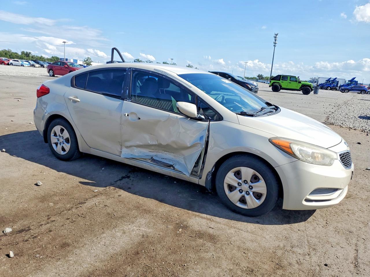 2015 KIA FORTE LX photo 10
