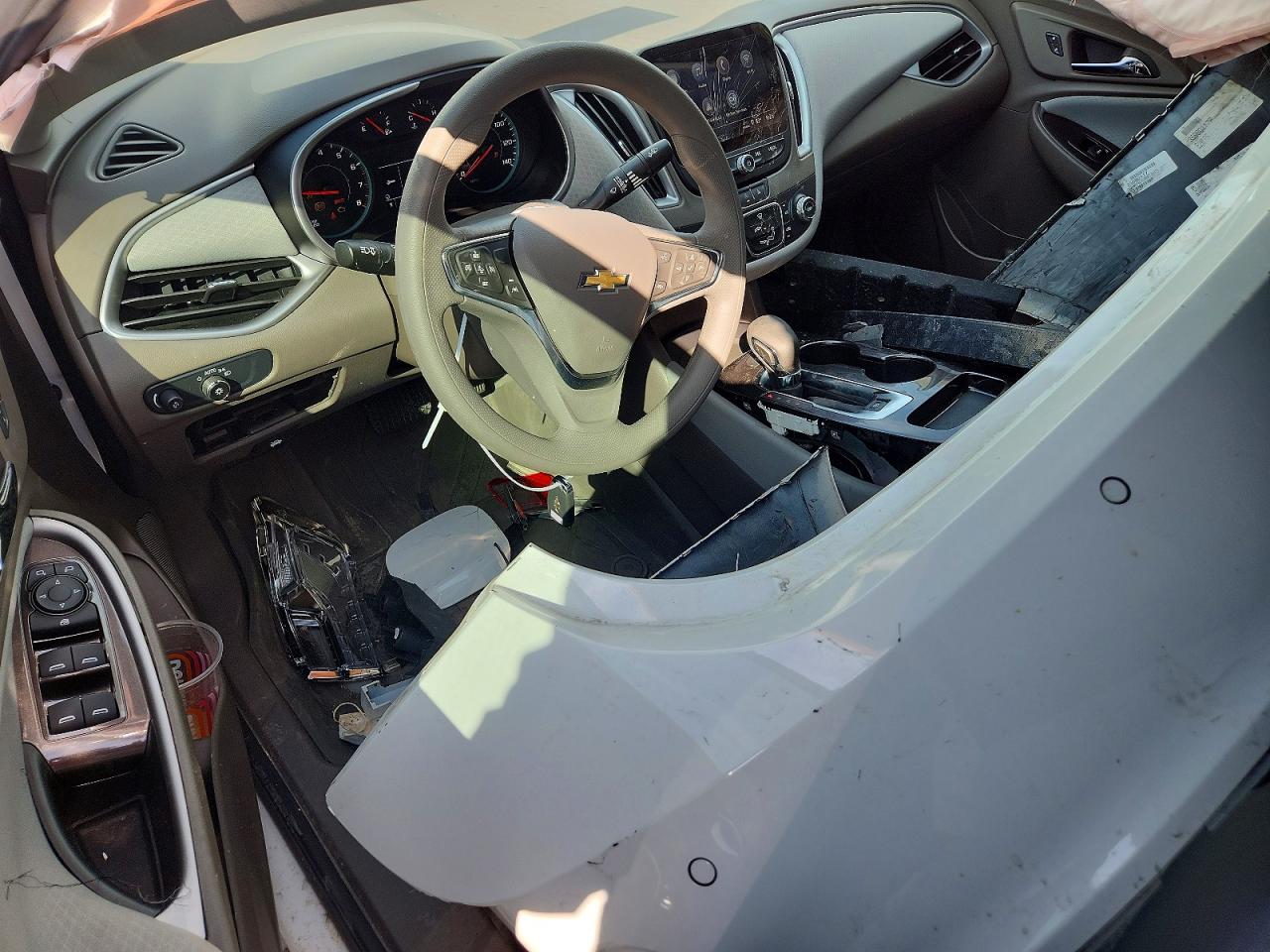2024 CHEVROLET MALIBU LS photo 15