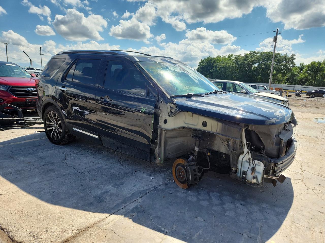 2017 FORD EXPLORER PLATINUM photo 4