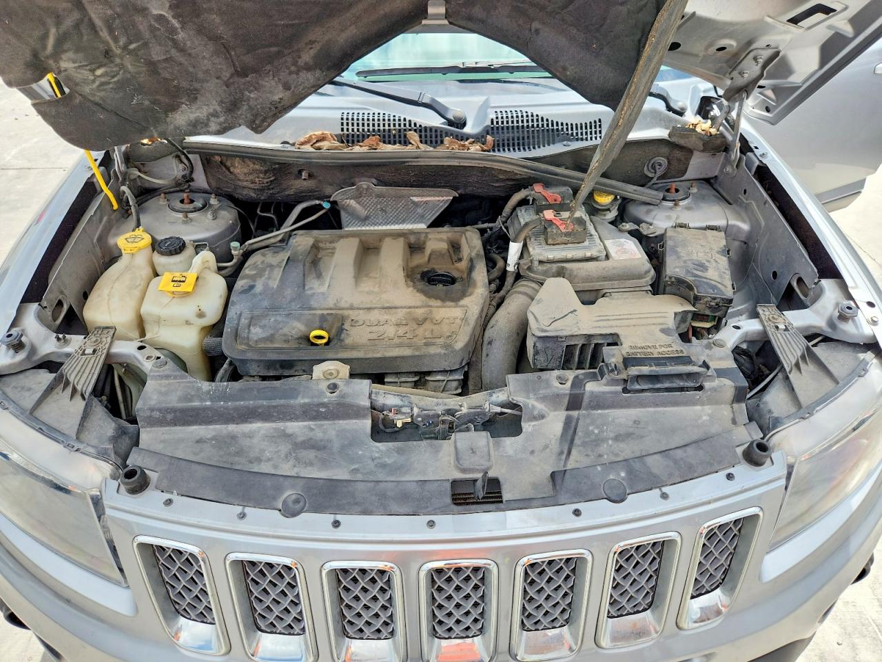 2017 JEEP COMPASS LATITUDE photo 31