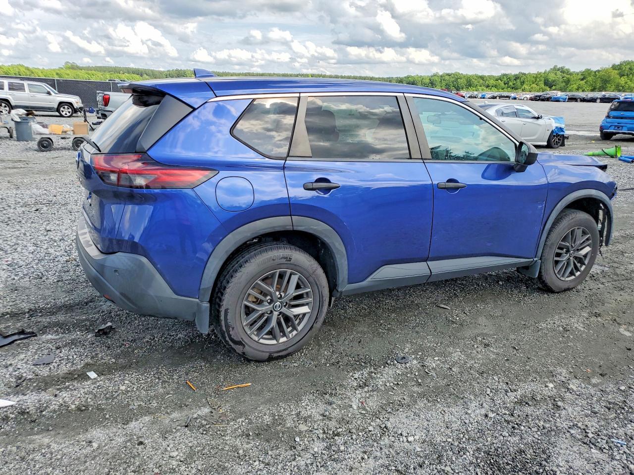 2021 NISSAN ROGUE S photo 5