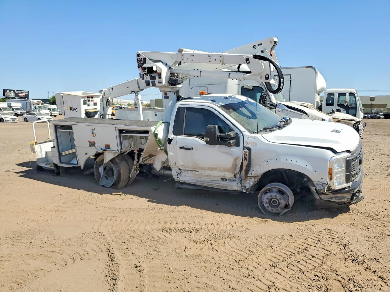 2025 FORD F550 SUPER DUTY BUCKET TRUCK photo 7