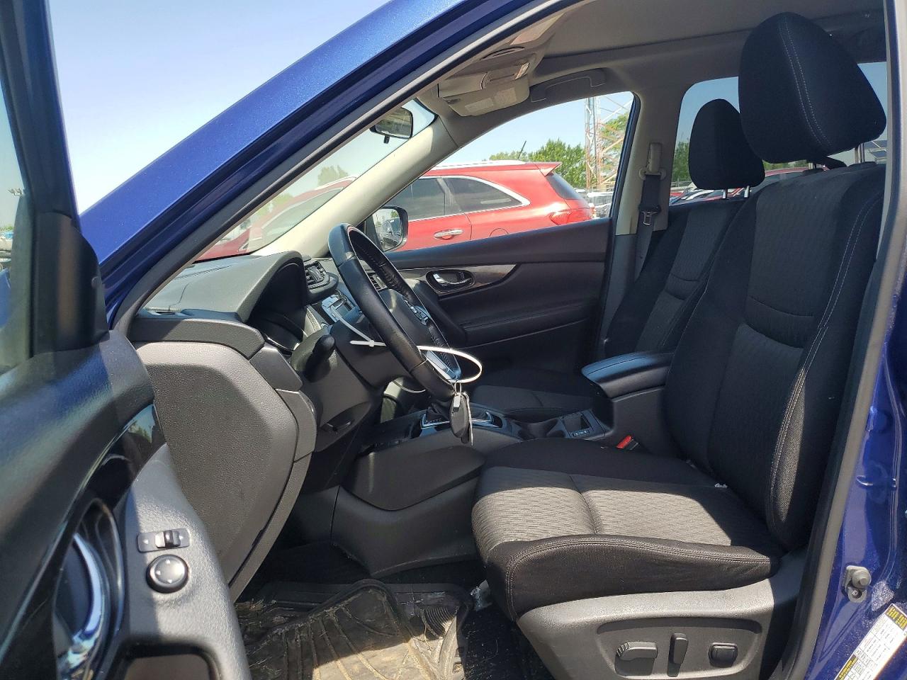 2020 NISSAN ROGUE SV photo 19
