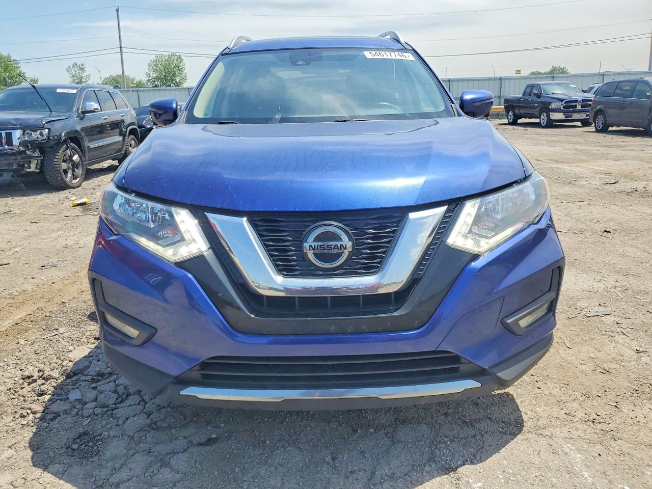 2020 NISSAN ROGUE SV photo 13