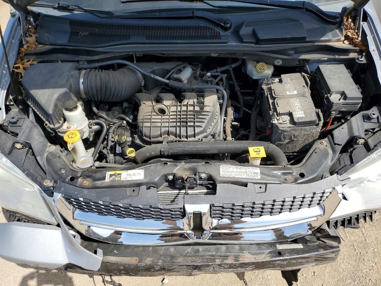 2013 DODGE GRAND CARAVAN CREW photo 23