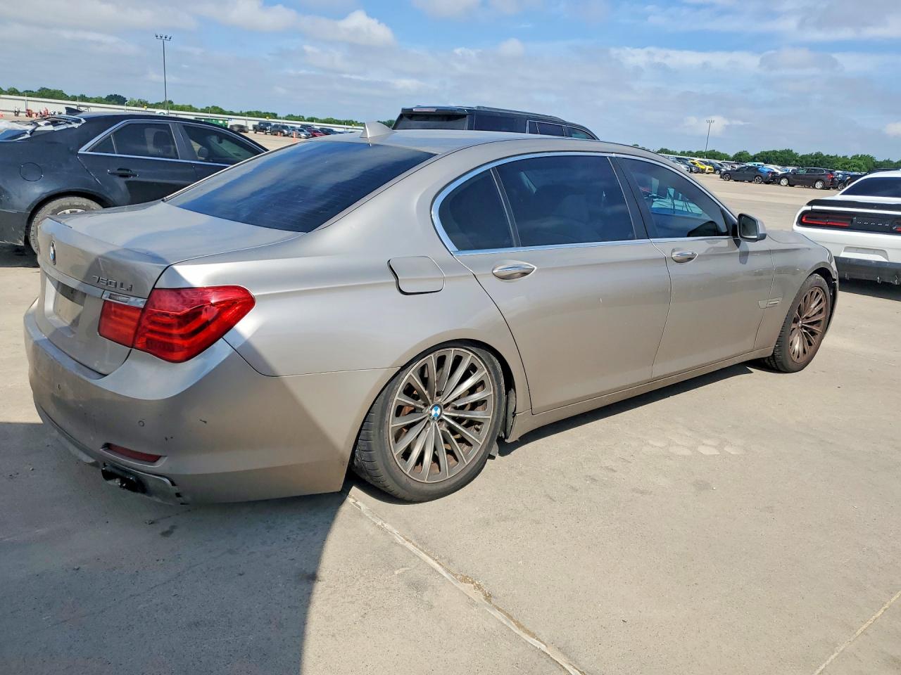 2011 BMW 750 LI photo 5