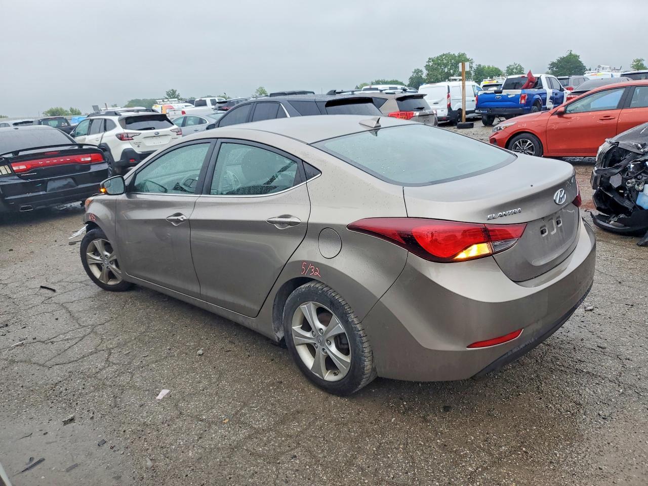 2016 HYUNDAI ELANTRA VALUE EDITION photo 3