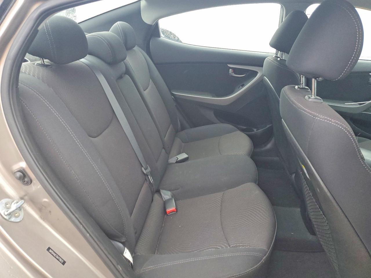 2016 HYUNDAI ELANTRA VALUE EDITION photo 19