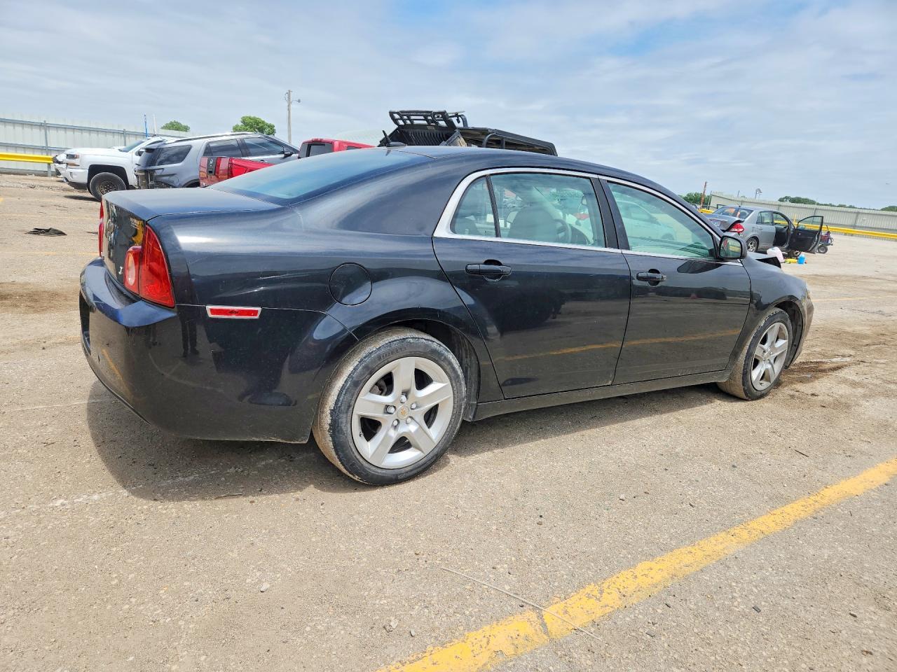 2011 CHEVROLET MALIBU LS photo 7