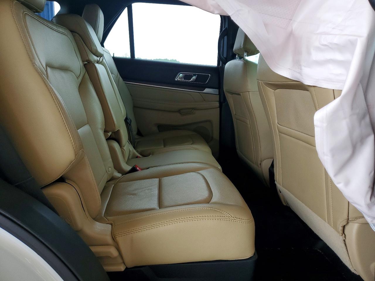 2017 FORD EXPLORER LIMITED photo 10