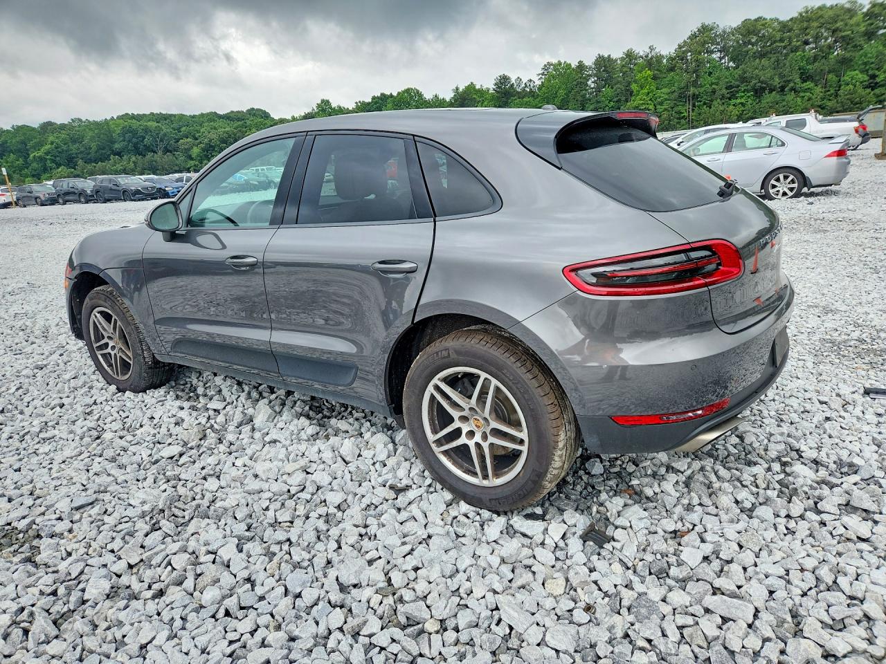 2018 PORSCHE MACAN photo 4
