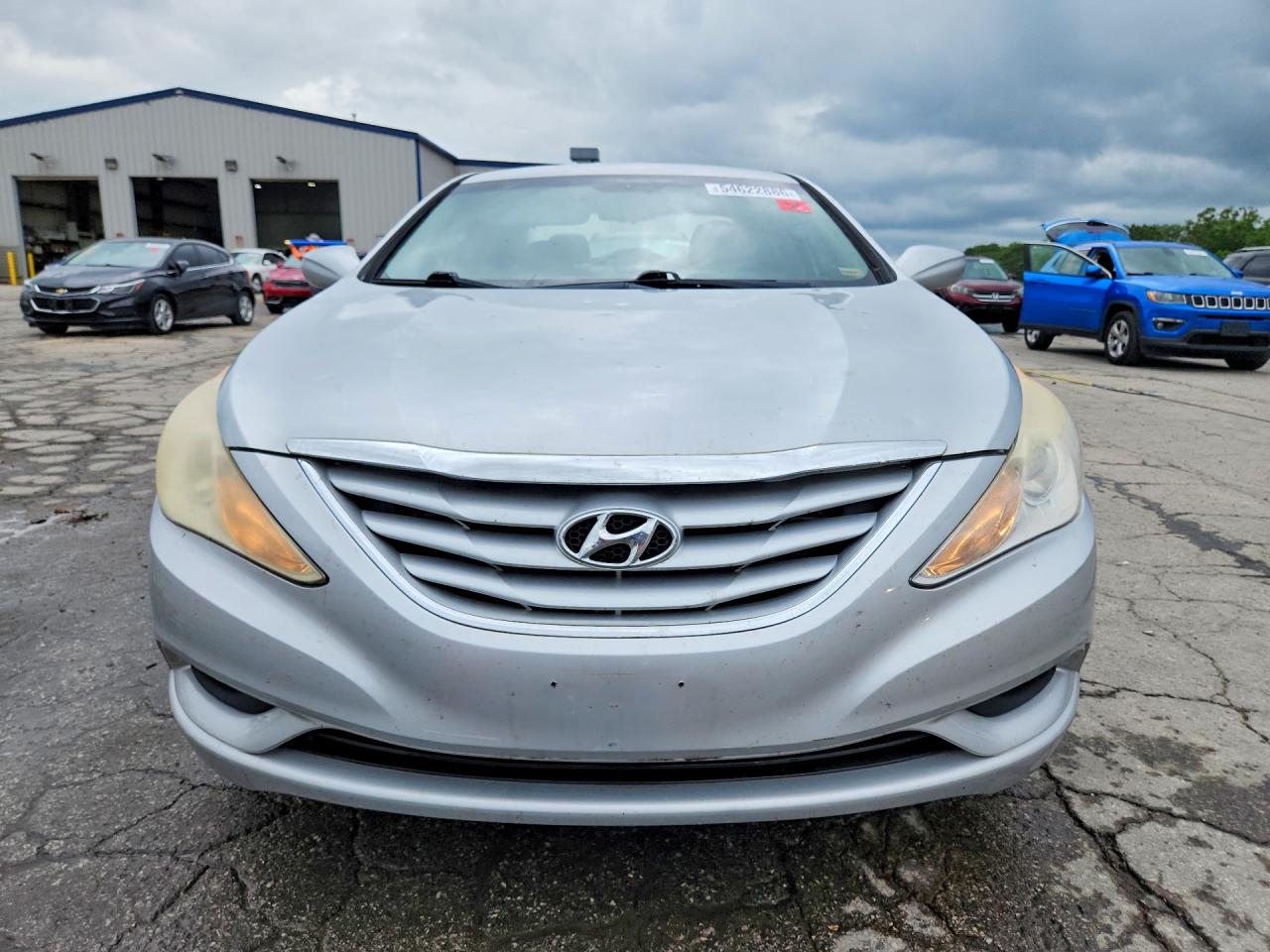 2012 HYUNDAI SONATA GLS photo 9