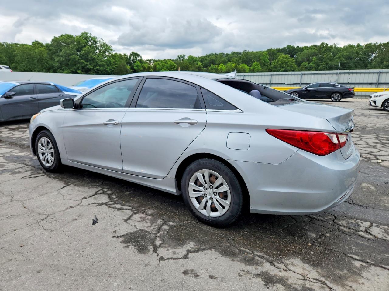 2012 HYUNDAI SONATA GLS photo 3