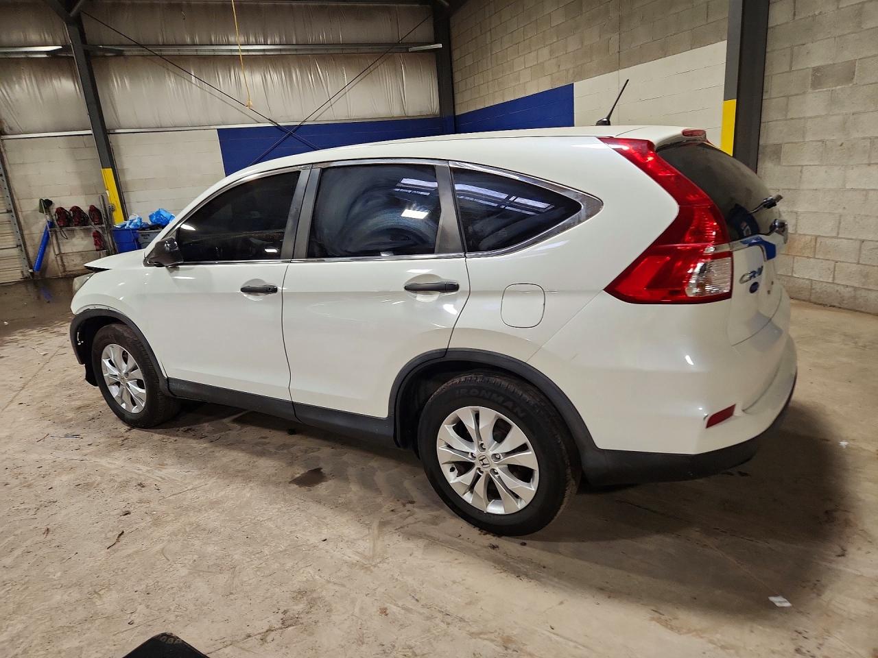 2015 HONDA CR-V LX photo 3