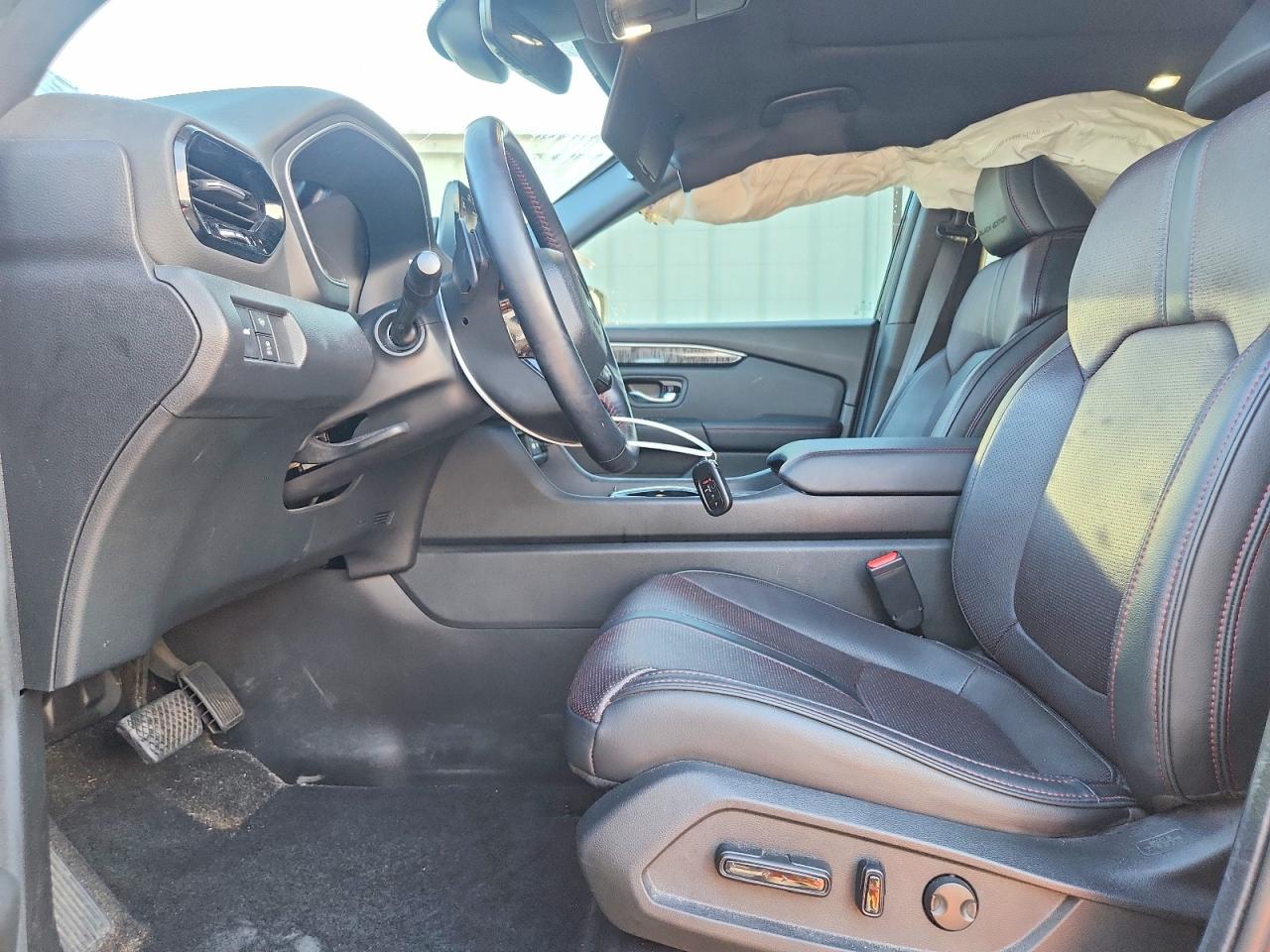 2025 HONDA PILOT BLACK photo 19
