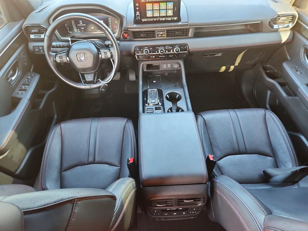 2025 HONDA PILOT BLACK photo 22