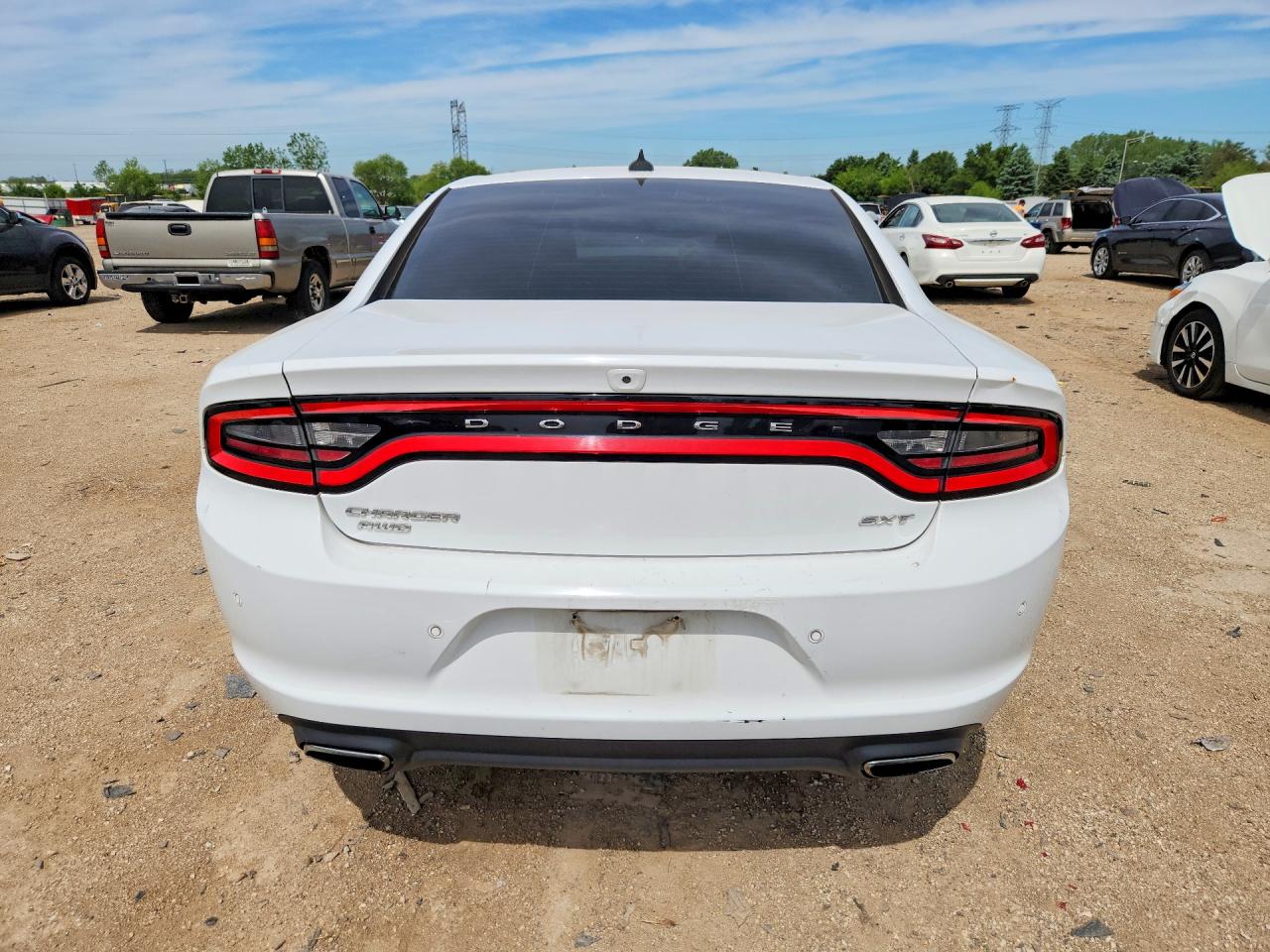 2015 DODGE CHARGER SXT photo 6