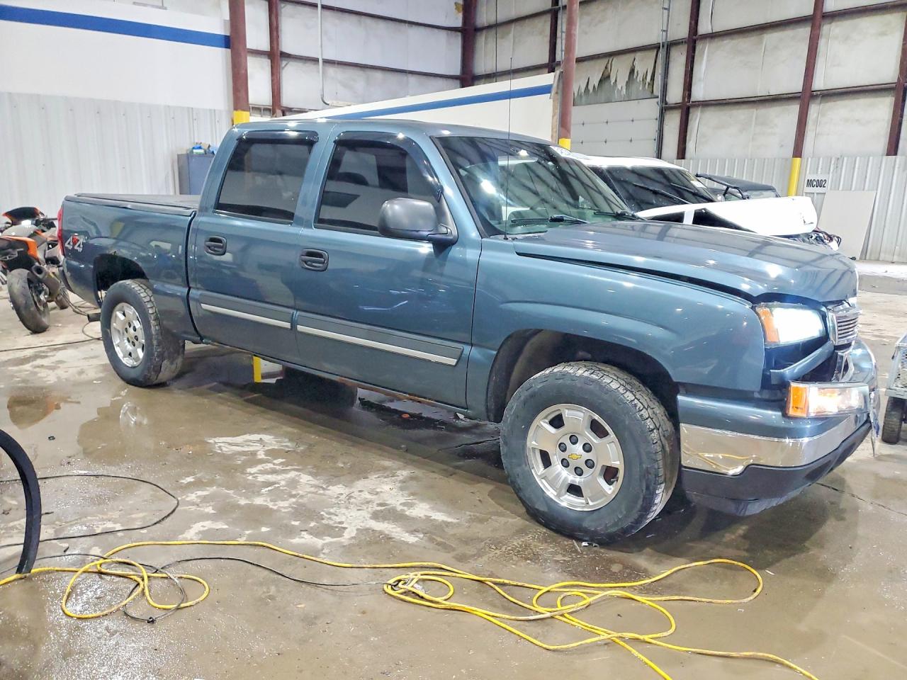 2006 CHEVROLET SILVERADO K1500 photo 7