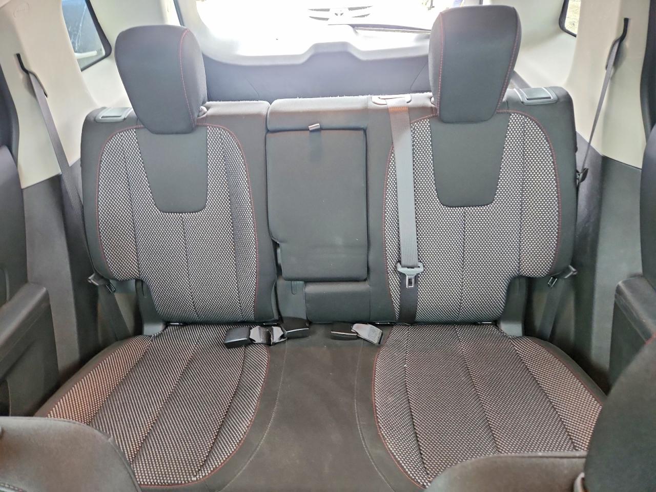 2017 GMC TERRAIN SLE photo 19