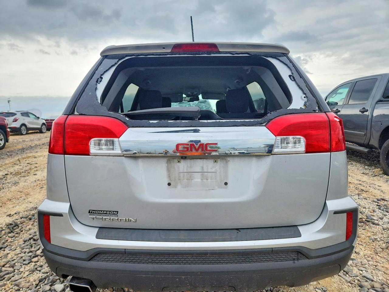 2017 GMC TERRAIN SLE photo 11
