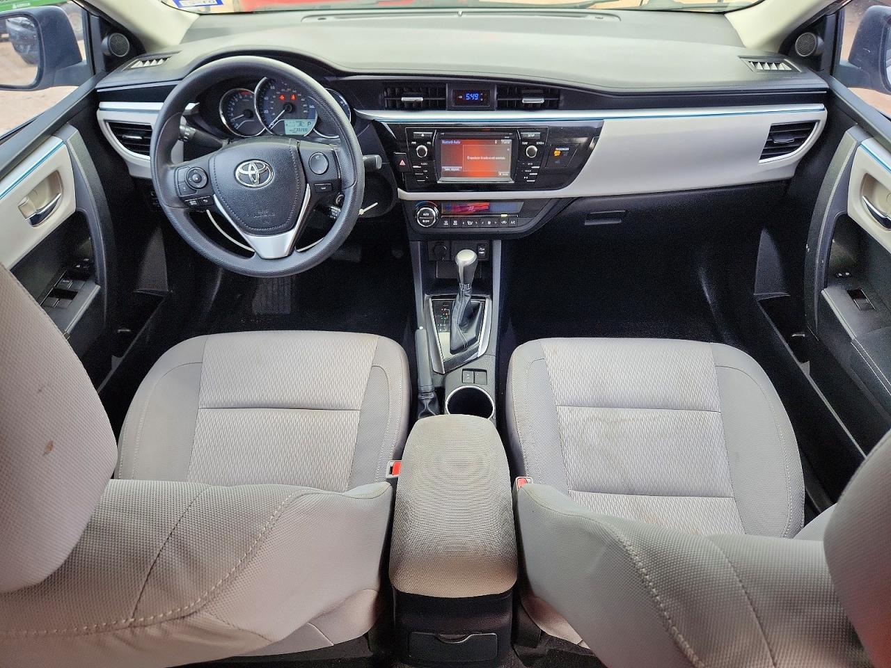 2014 TOYOTA COROLLA LE photo 15