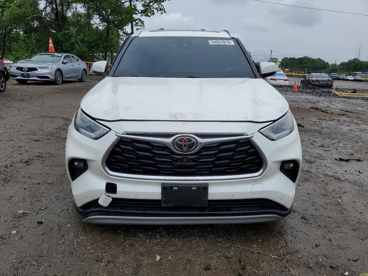 2020 TOYOTA HIGHLANDER PLATINUM photo 9