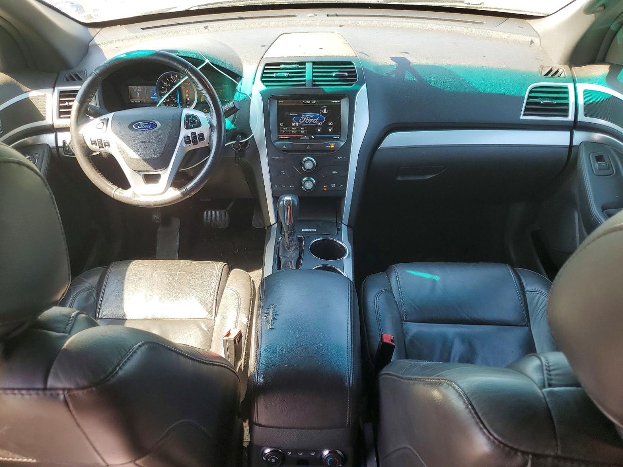 2014 FORD EXPLORER XLT photo 8