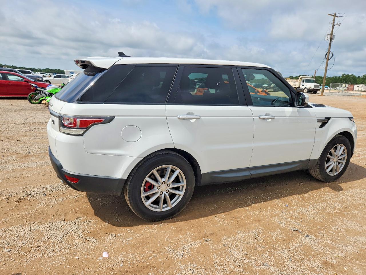 2016 LAND ROVER RANGE ROVER SPORT SE photo 7