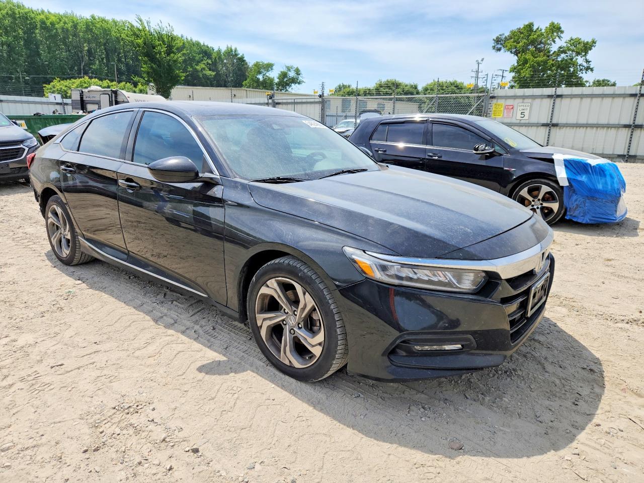 2018 HONDA ACCORD EX photo 10